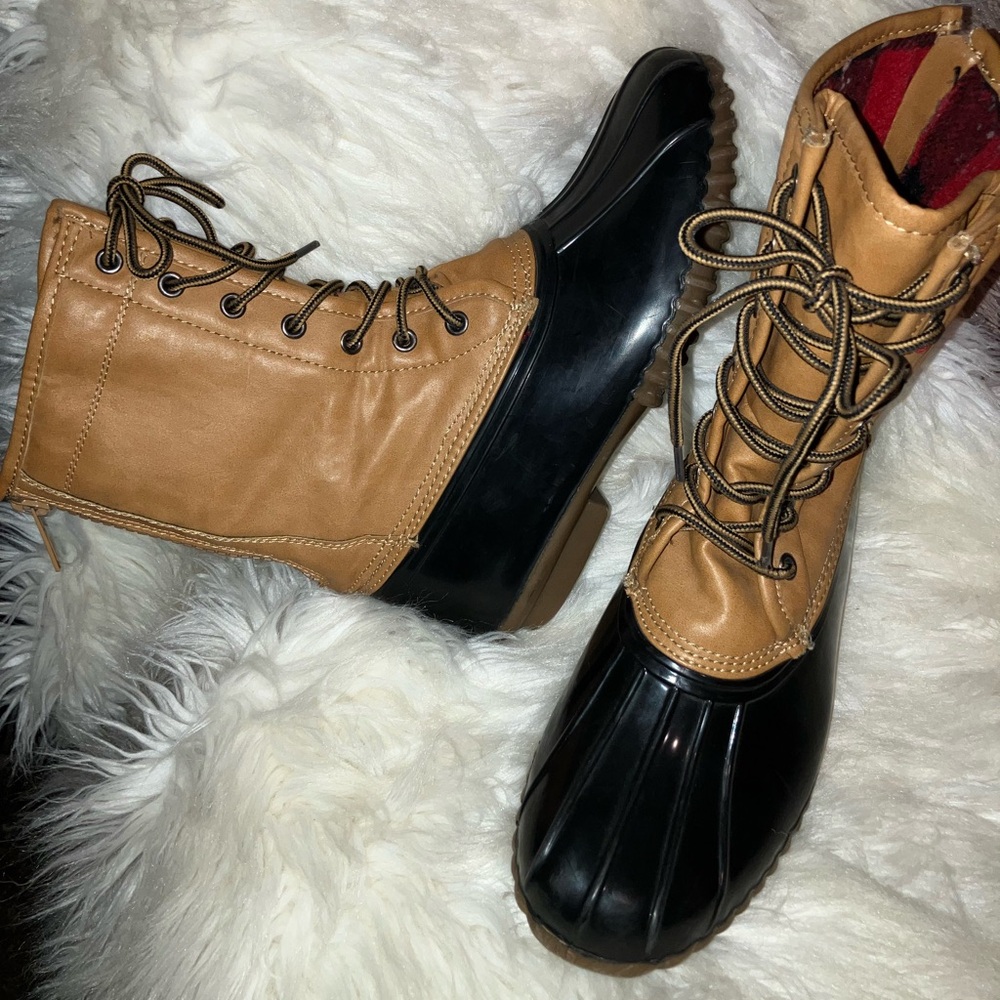 Madden Girl Navy Zip-Up Flurry Duck Boot - Picture 6 of 13